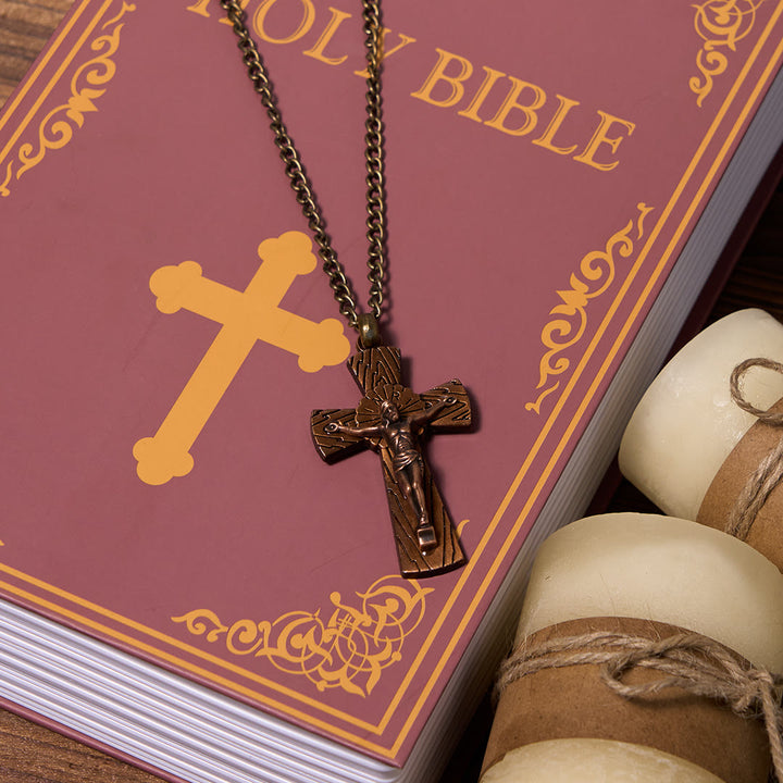 Christianartworkshop Halskette mit Anhänger im Retro-Stil mit Baummuster und Jesuskreuz aus Titanstahl - image 13