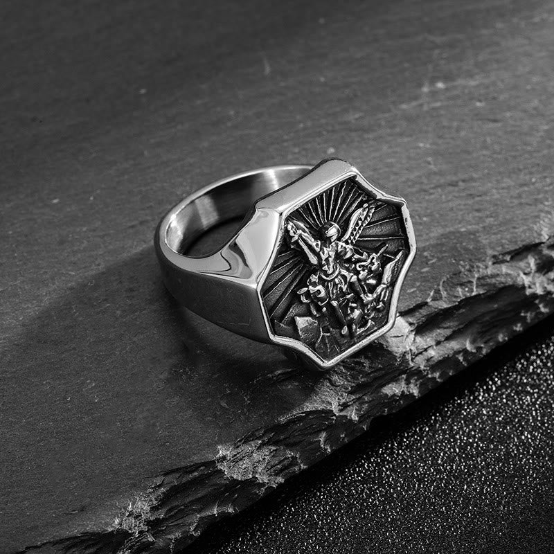 Christianartworkshop Exklusiv gefertigter Erzengel-Michael-Ring – Ausdruck des täglichen Glaubens - image 1