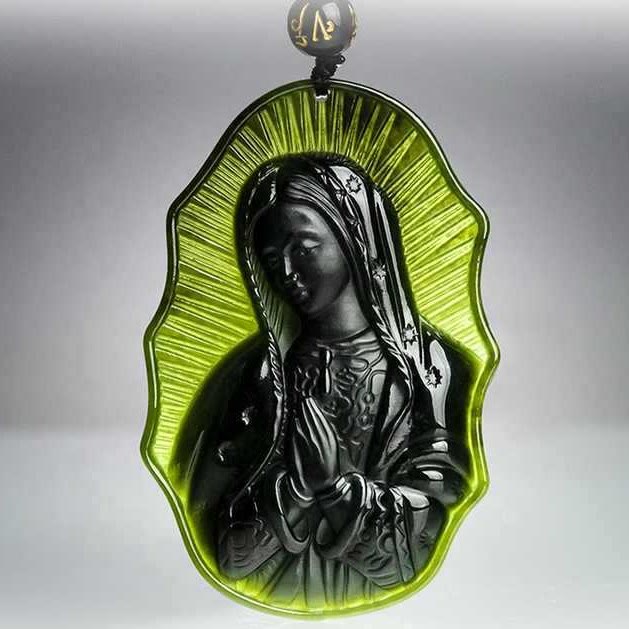 Christianartworkshop Halskette „Unsere Liebe Frau von Guadalupe“ aus Hetian-Schwarzjade – ein Symbol heiliger Hingabe - image 2