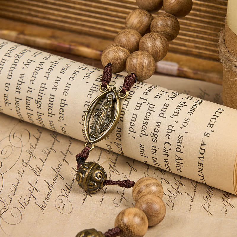 Christianartworkshop 10 mm großer handgefertigter Rosenkranz aus Adlerholz und Metallwolkenperlen – eine heilige Mischung aus Tradition und Glauben