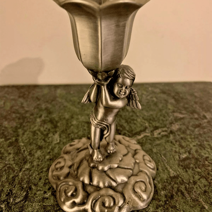 Christianartworkshop Klassische dekorative Kerze der Heiligen Familie – ein Licht des Glaubens und der Hingabe