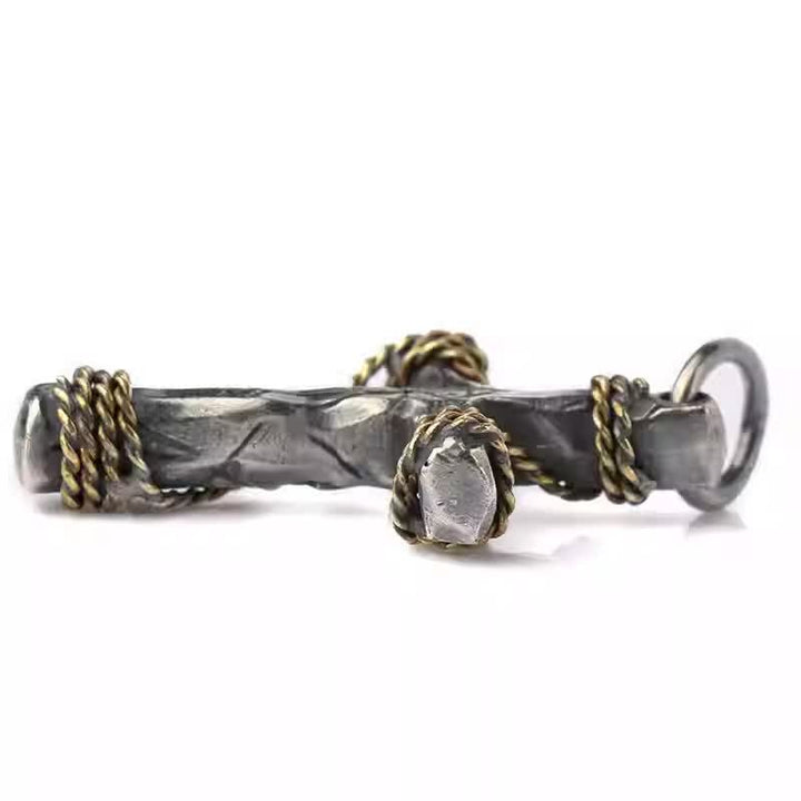 Christianartworkshop Exquisite Halskette mit geschmiedetem Kreuz aus 925er Sterlingsilber und Messingseil - image 4