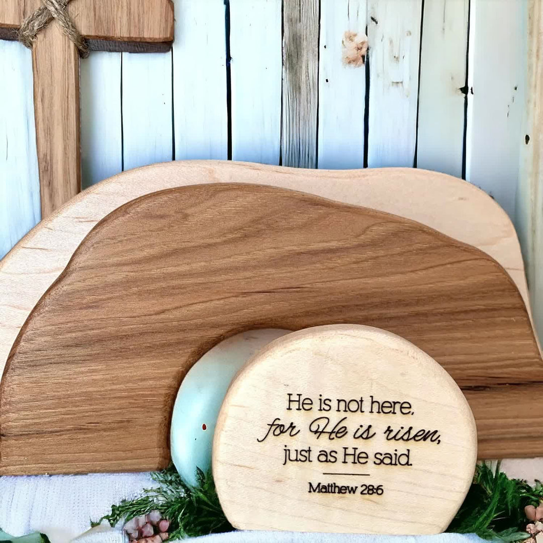 Christianartworkshop Er ist auferstanden: Rustikales Osterdekor-Set aus Holz mit Bibelversen als Wandkunst