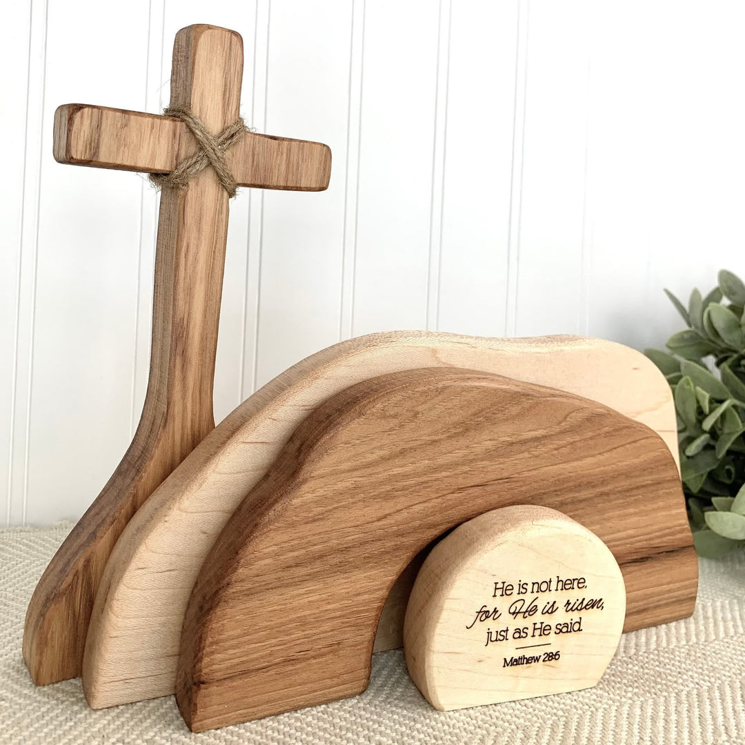 Christianartworkshop Er ist auferstanden: Rustikales Osterdekor-Set aus Holz mit Bibelversen als Wandkunst
