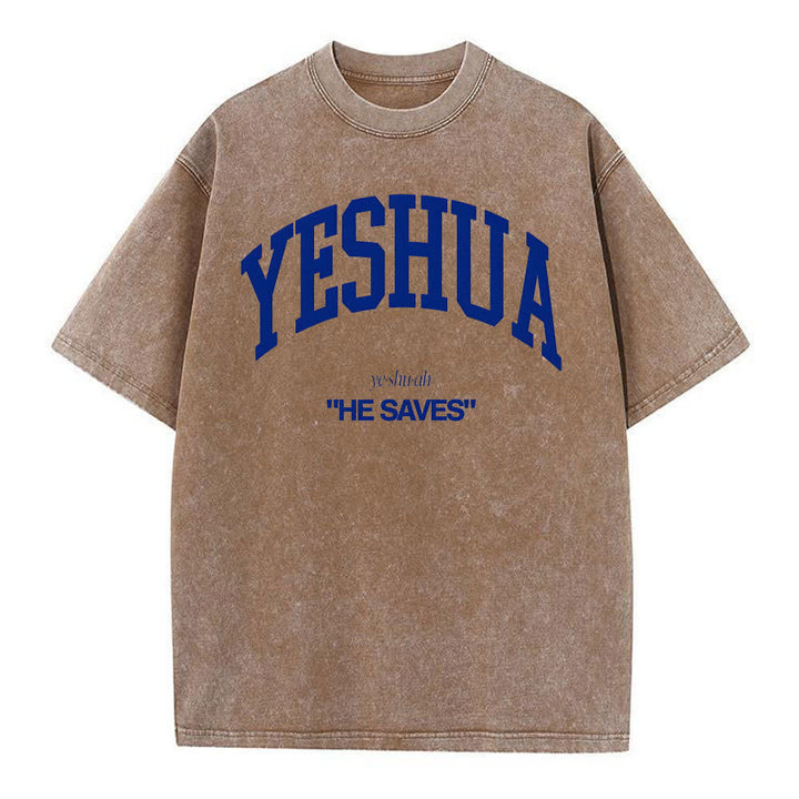 Christianartworkshop Yeshua "Er rettet" gewaschenes T-Shirt