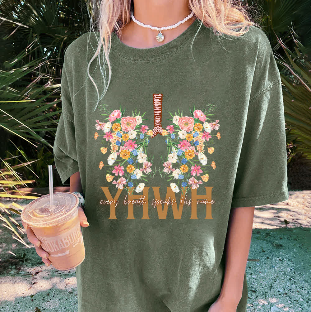 Christianartworkshop – T-Shirt mit YHWH-Blumenmuster, gewaschen