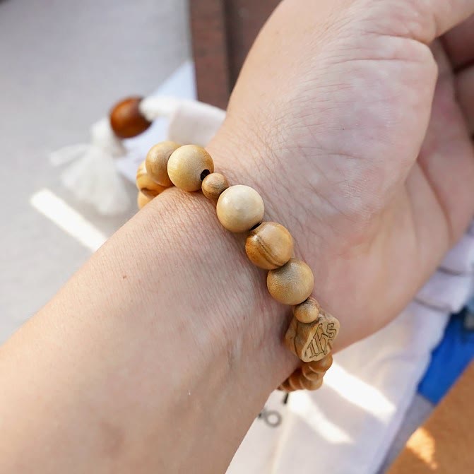 Christianartworkshop Armband aus Olivenholz mit Rosenkranz, tragbar, elastisch