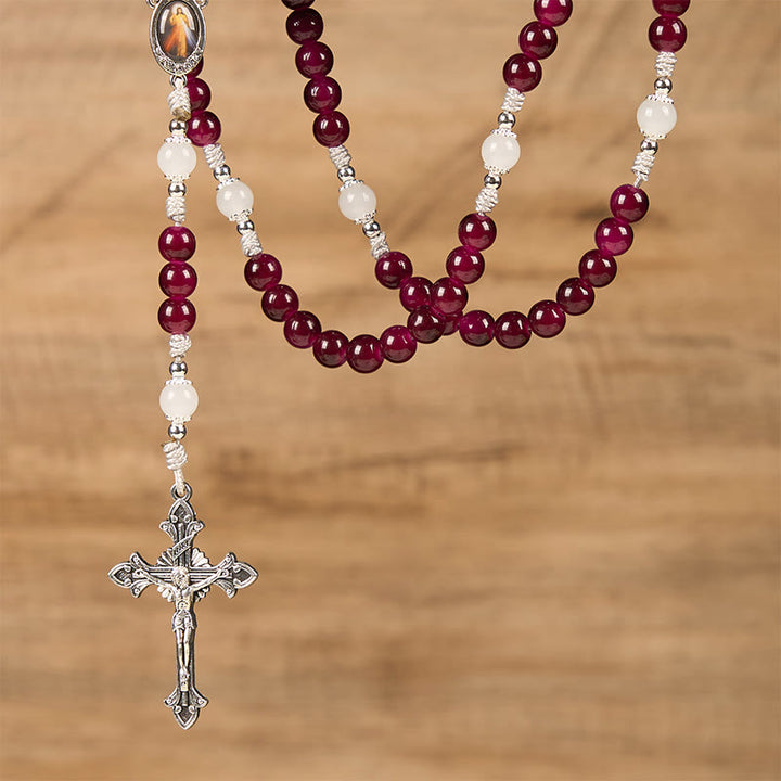 Christianartworkshop Rosenkranz mit Göttlicher Barmherzigkeit und Kruzifix aus 8 mm Granat-Chalcedon – handgefertigte göttliche Perlen