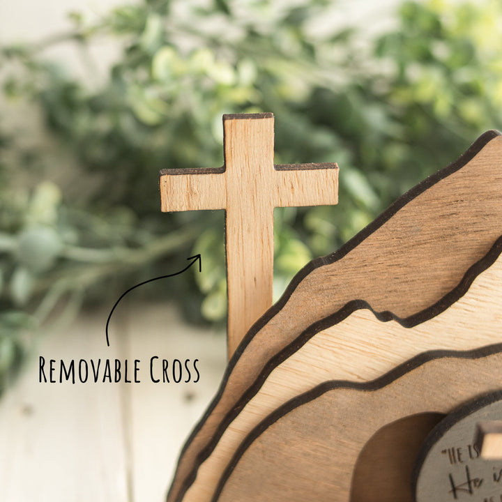 Christianartworkshop Osterdekoration aus Holz: Eine Hommage an Glaube und Hoffnung