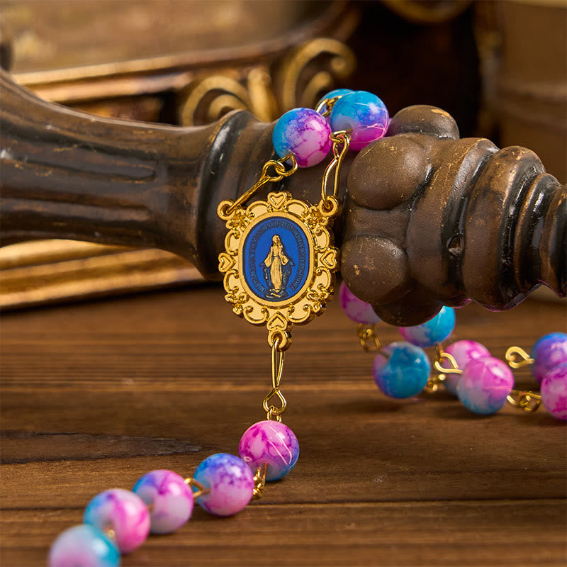 Christianartworkshop Divine Harmony Handgefertigter Blumenrosenkranz: Wundertätige Medaille und Kruzifix, 8 mm, Blau und Lila