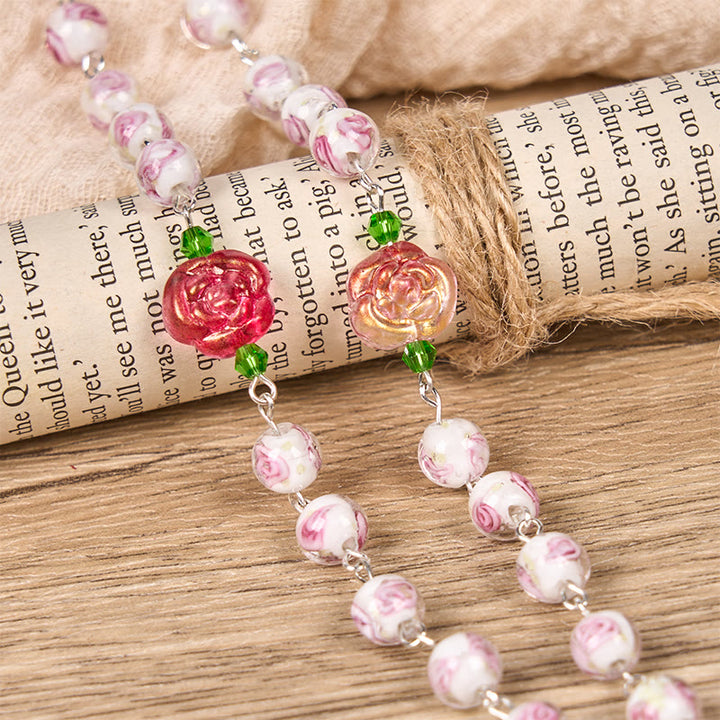 Christianartworkshop GEBETSVOLLER GLAUBE: Handgefertigter Rosenkranz mit floraler Eleganz aus Rosen und Elfenbein mit Geschenkkarte - image 8