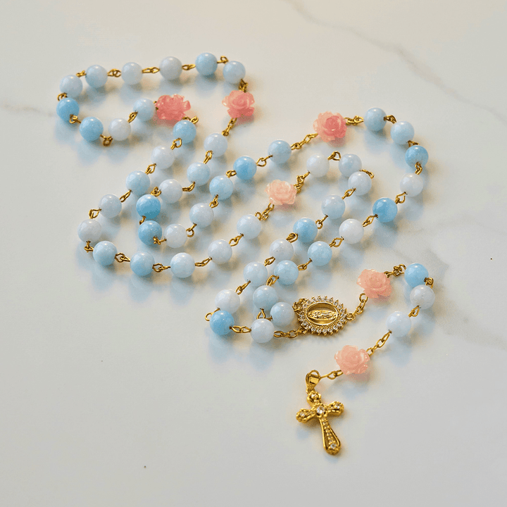 Christianartworkshop Rosenkranz mit Unsere Liebe Frau von Guadalupe und Kruzifix aus 8 mm handgefertigten blauen Aquamarin-Chalcedon-Perlen - image 4
