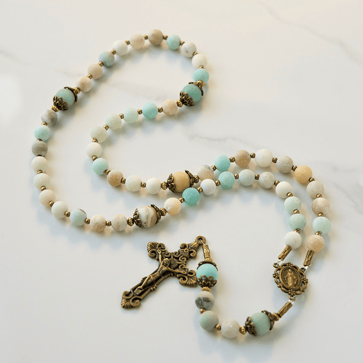 Christianartworkshop Handgefertigter Rosenkranz aus mattiertem Amazonit, 8 mm, ein zeitloses Stück Hingabe