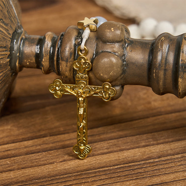Christianartworkshop Starry Divine Handgemachter Rosenkranz: Blaue Achatperlen und himmlische goldene Akzente