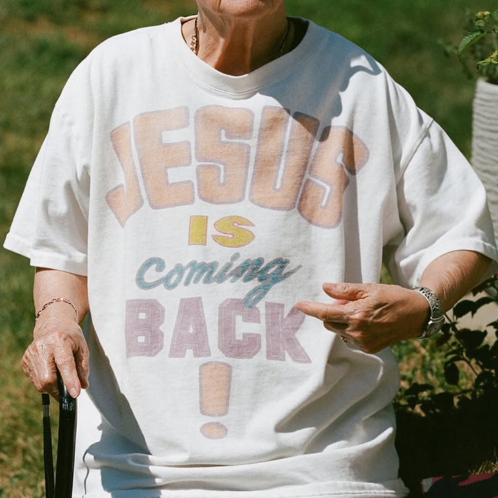 Christianartworkshop T-Shirt mit Aufschrift „Jesus is Coming Back“ - image 3