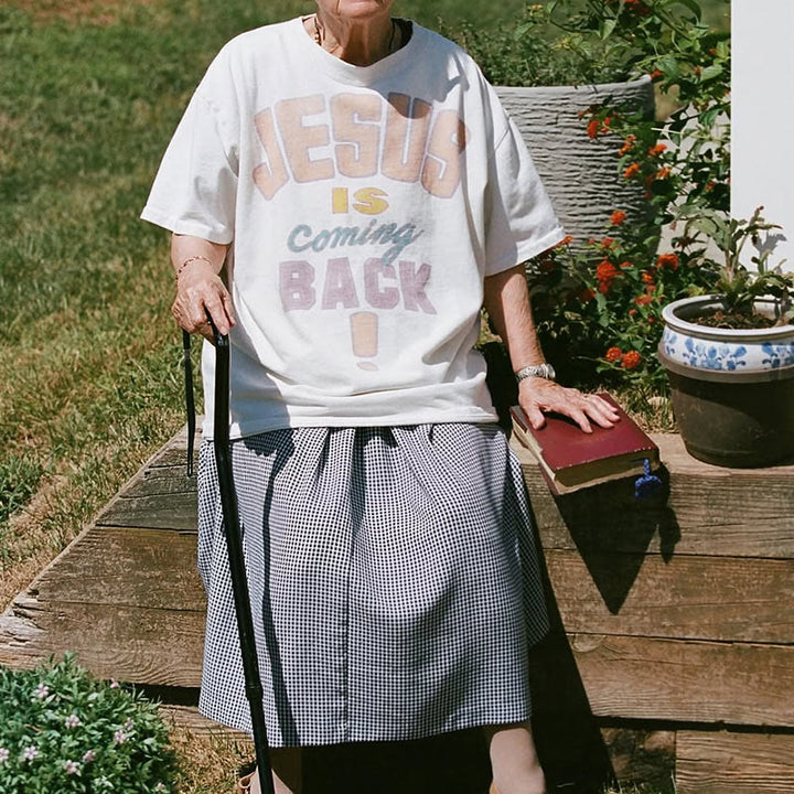 Christianartworkshop T-Shirt mit Aufschrift „Jesus is Coming Back“