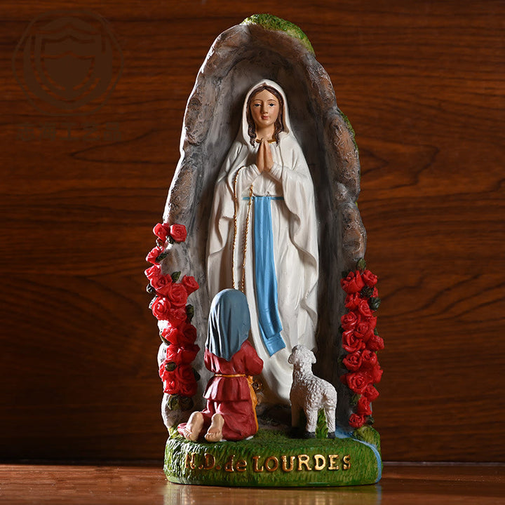 Christianartworkshop Schreibtisch-Dekoration „Unsere Liebe Frau von Lourdes und Lamm“ aus Kunstharz