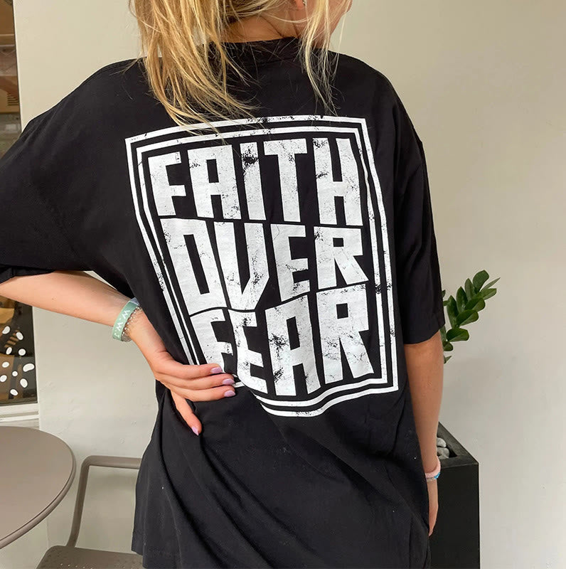 Christianartworkshop Glaube über Angst T-Shirt