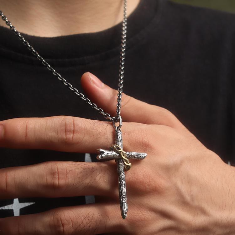 Christianartworkshop Halskette aus 925er Sterlingsilber mit Dornenkreuz: Ein Symbol des Glaubens - image 2