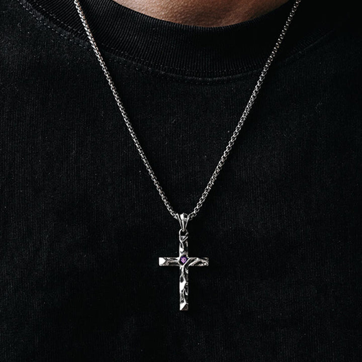 Christianartworkshop Kreuzkette aus 925er Sterlingsilber mit zweifarbigen Zirkonia: Ein Symbol für Eleganz und göttliche Anmut - image 3