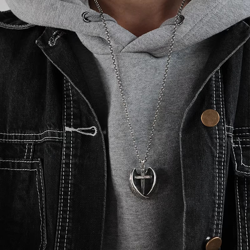 Christianartworkshop Halskette mit Kreuz und Engelsflügeln aus 925er Sterlingsilber: Verkörperung von Glauben und himmlischer Gnade - image 1