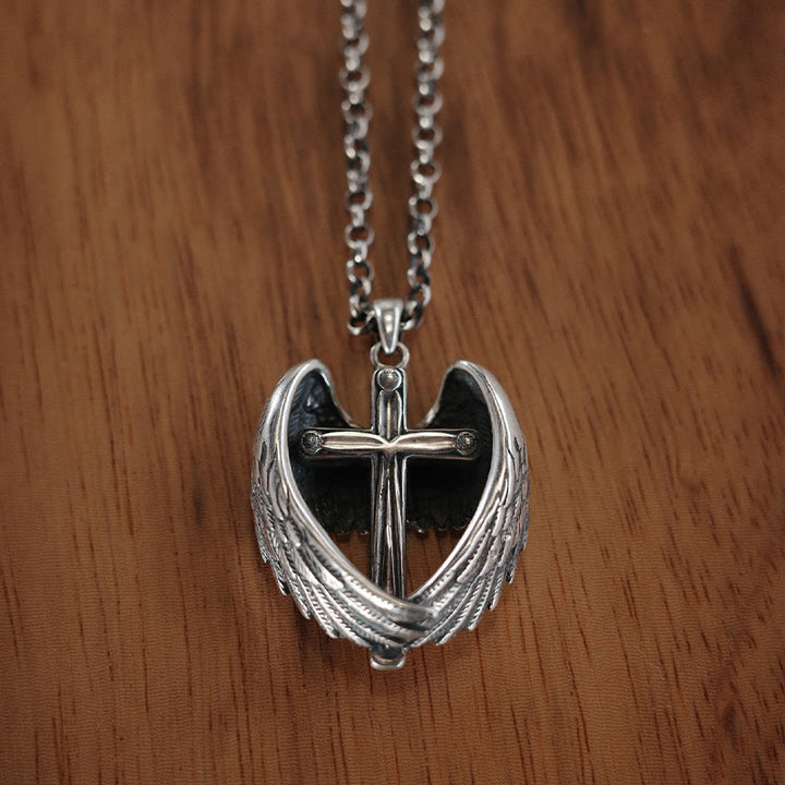 Christianartworkshop Halskette mit Kreuz und Engelsflügeln aus 925er Sterlingsilber: Verkörperung von Glauben und himmlischer Gnade - image 8