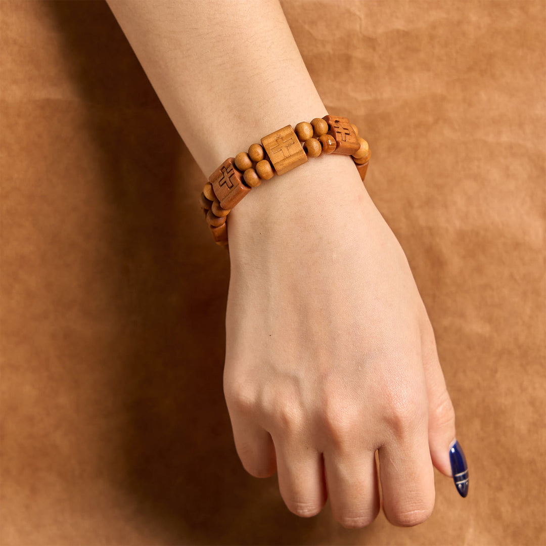 Christianartworkshop 3colors Kreuz-Holzarmband: Symbol der Hingabe und Schönheit - image 1