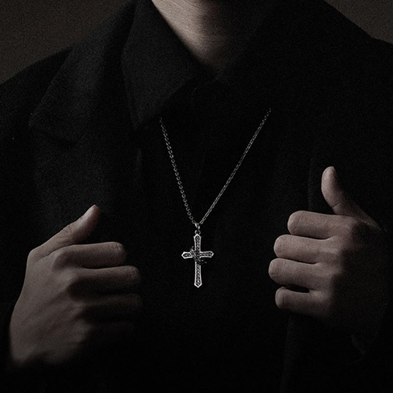 Christianartworkshop Halskette mit Kreuz und Krone aus 925er Sterlingsilber: Eine Mischung aus Göttlichkeit und Königlichkeit - image 3