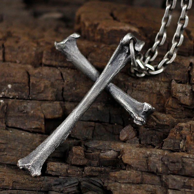 Christianartworkshop Halskette aus 925er Sterlingsilber in moderner und minimalistischer Knochenform: Ausdruck von Persönlichkeit durch Schlichtheit - image 5