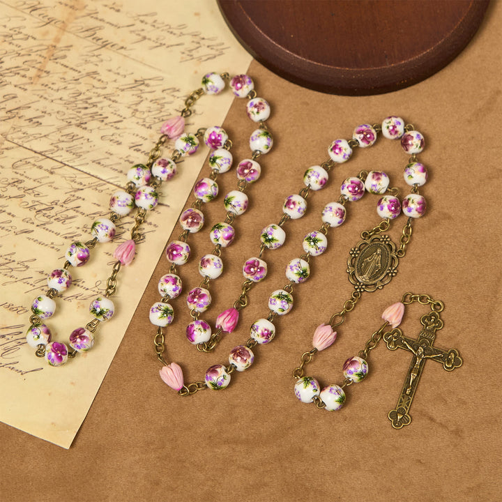 Christianartworkshop Wundertätige Medaille und Kruzifix aus 8 mm Keramikperlen und Blumenharzperlen, handgefertigter Rosenkranz