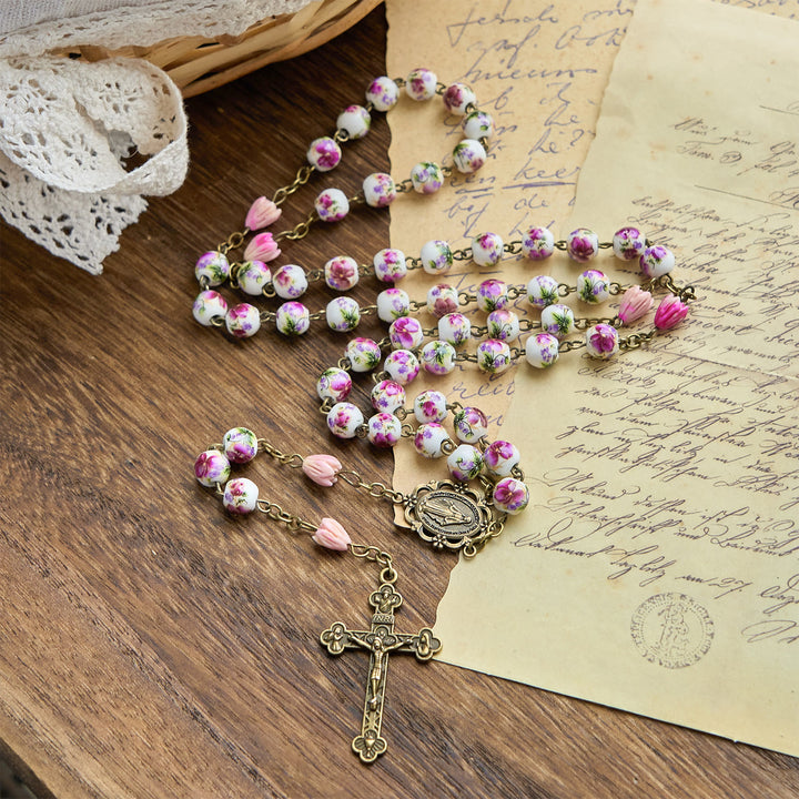 Christianartworkshop Wundertätige Medaille und Kruzifix aus 8 mm Keramikperlen und Blumenharzperlen, handgefertigter Rosenkranz
