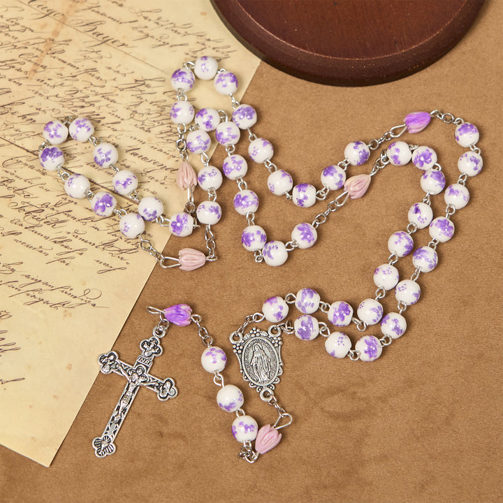 Christianartworkshop GEBETSVOLLER GLAUBE: Handgefertigter Rosenkranz aus lila Blumenperlen mit Geschenkkarte - image 6