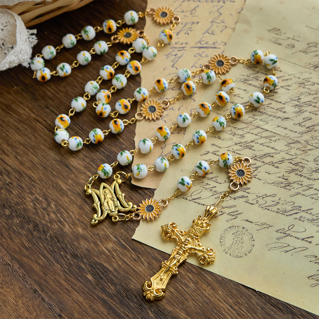 Christianartworkshop Handgefertigter Rosenkranz im Sonnenblumen-Stil: Eine göttliche Kreation mit gelben Blumenperlen - Sonnenschein Sonnenblume - image 1
