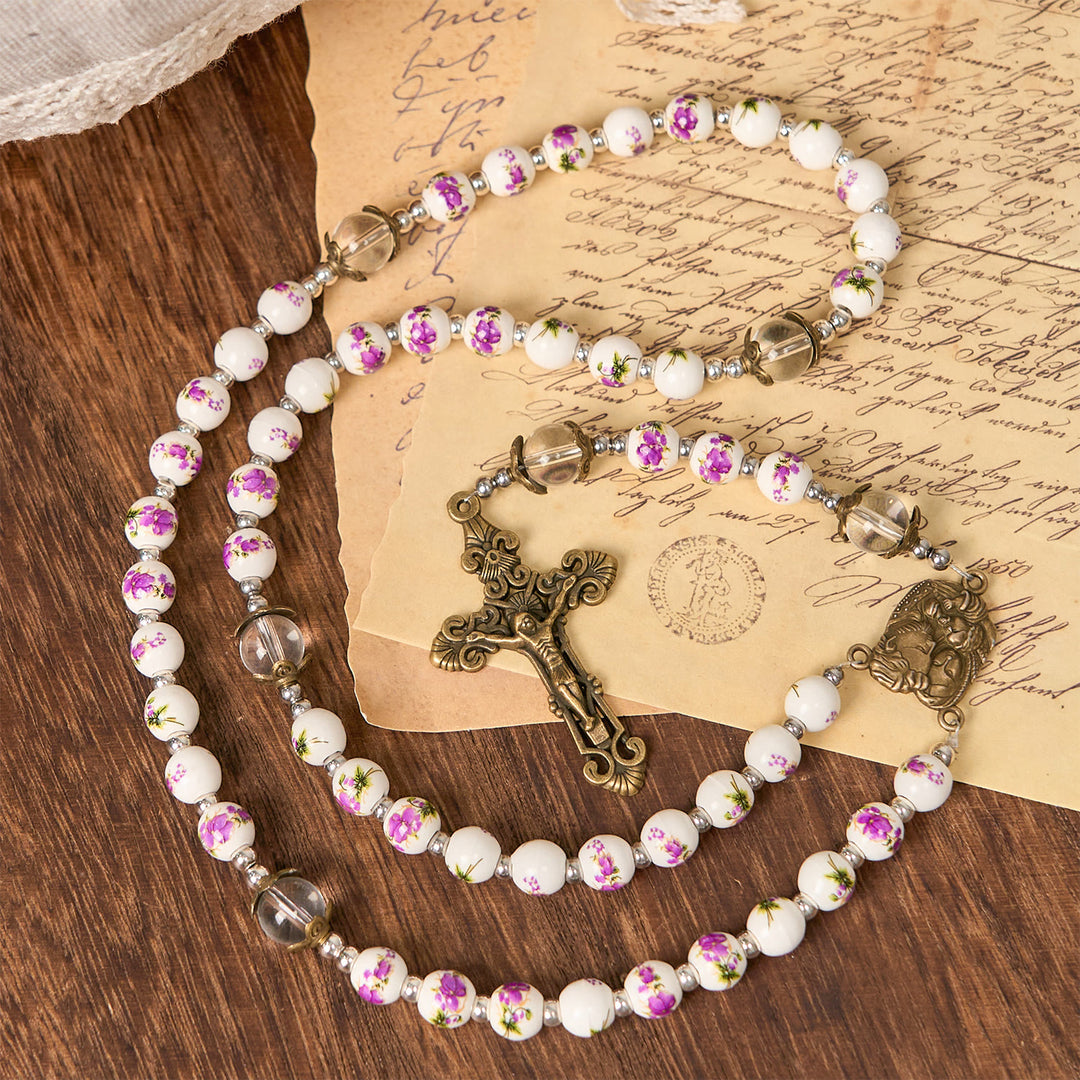 Christianartworkshop „Jesus ist das Geschenk“: Handgemachter Rosenkranz im Violett-Stil mit Geschenkkarte - image 6