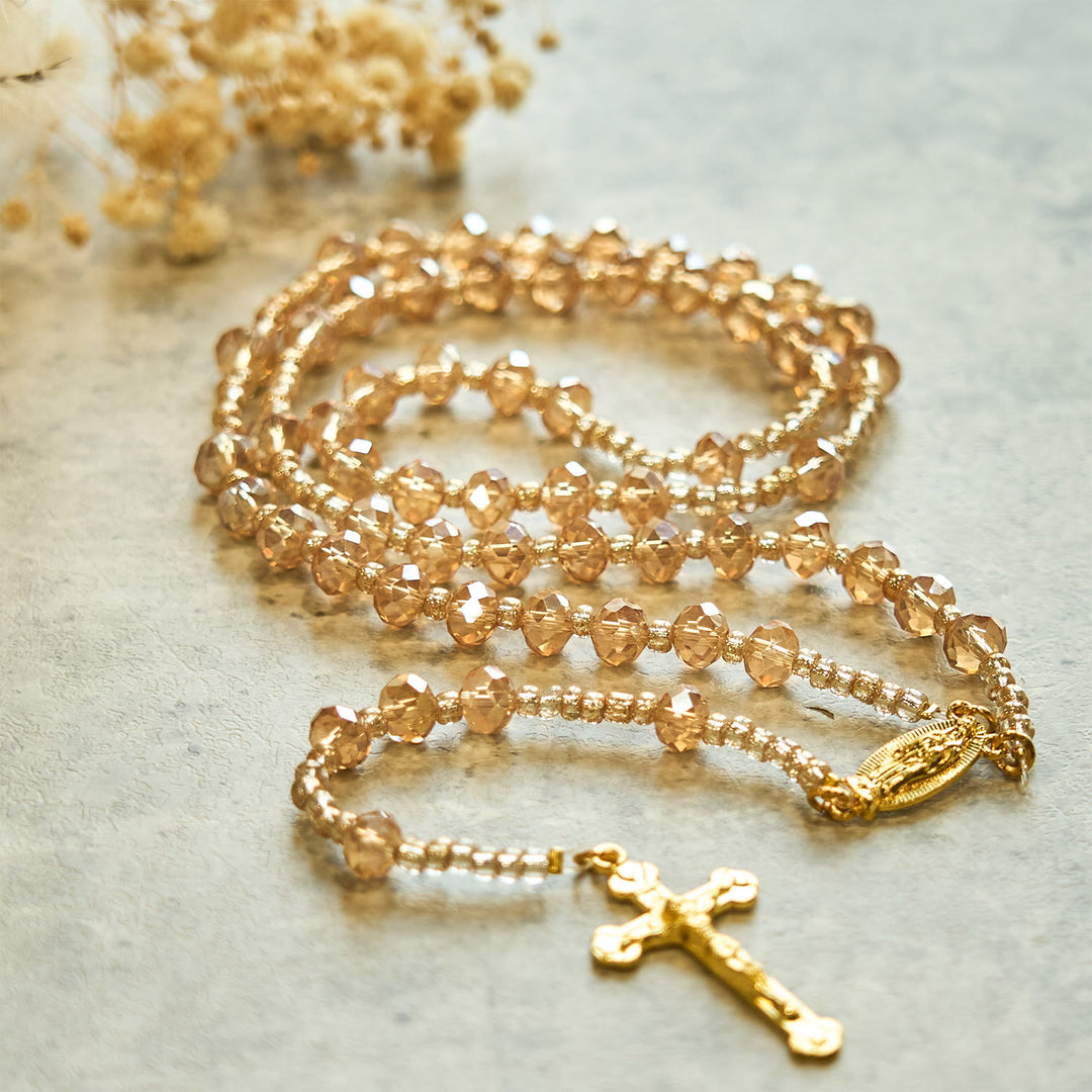 Christianartworkshop Champagner-Kristall Rosenkranz Unserer Lieben Frau von Guadalupe: Ein göttliches Funkeln - image 7