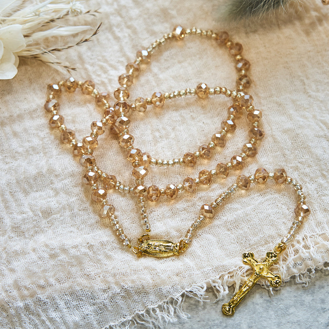 Christianartworkshop Champagner-Kristall Rosenkranz Unserer Lieben Frau von Guadalupe: Ein göttliches Funkeln - image 5