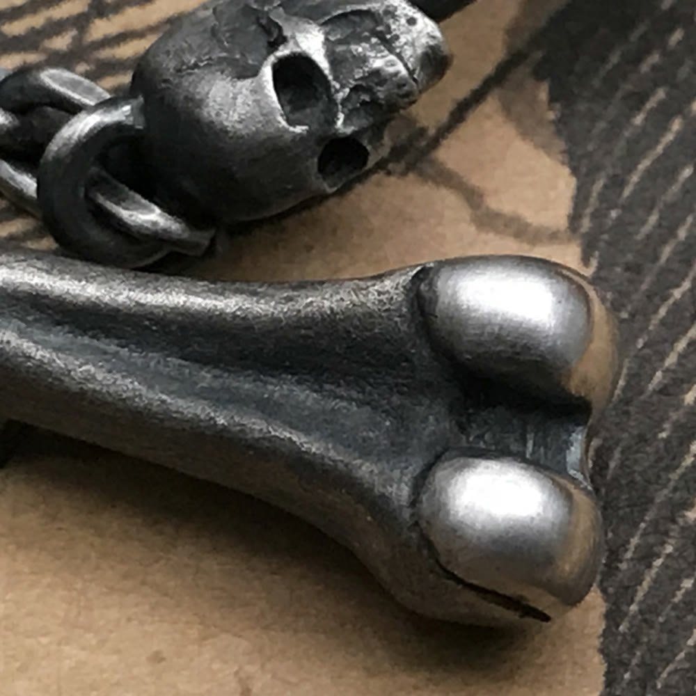 Christianartworkshop Halskette aus 925er Sterlingsilber, minimalistisches Kreuz – Knochen: Religiöses Symbol moderner Spiritualität - image 5