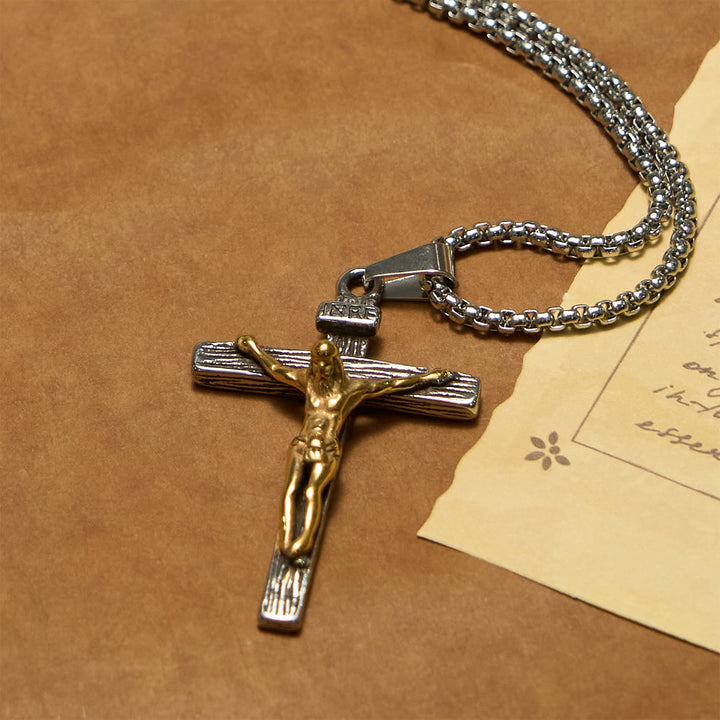 Christianartworkshop Halskette mit 3-farbigem Kruzifix-Anhänger: Göttliches Amulett des Glaubens