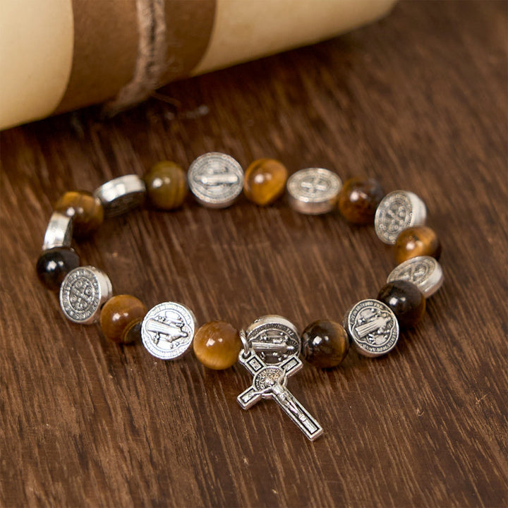 Christianartworkshop St. Benedict Symbol Tigerauge Armband: Eine Mischung aus Glauben und Schönheit