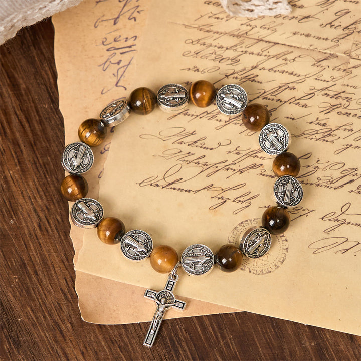 Christianartworkshop St. Benedict Symbol Tigerauge Armband: Eine Mischung aus Glauben und Schönheit