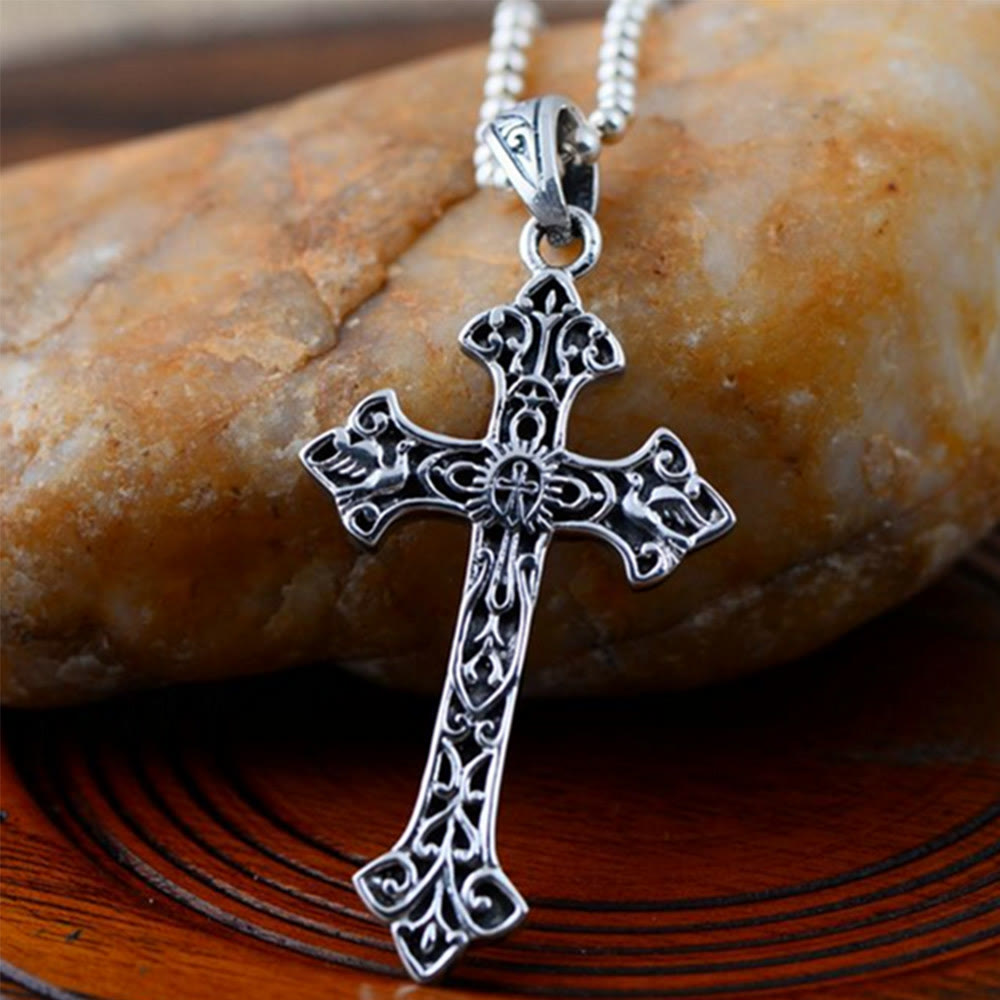 Christianartworkshop Kreuz-Halskette aus 925er Sterlingsilber im Vintage- und minimalistischen Stil: Markantes Symbol des Glaubens - image 1