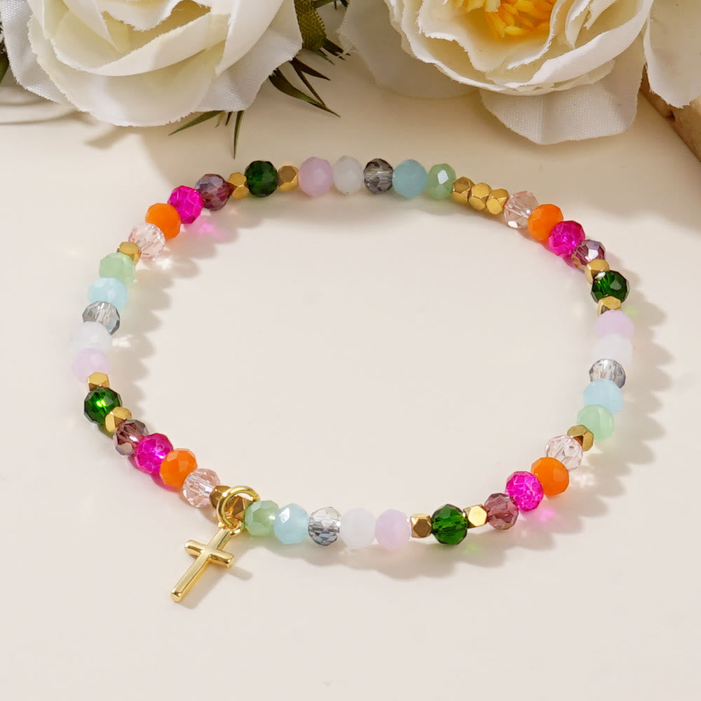 Christianartworkshop Mehrfarbiges Kristallkreuz-Armband mit gesegneter Karte: Ein lebendiges Zeichen des Glaubens