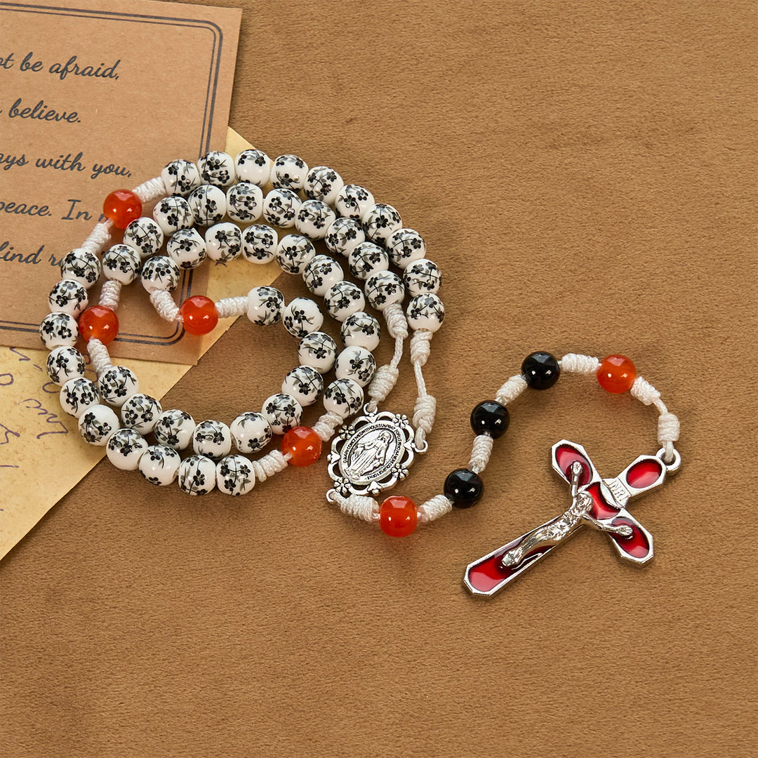Christianartworkshop Wundertätige Medaille und Kruzifix aus 8 mm Blumen-Keramikperlen, handgefertigter Rosenkranz – Rosenkranz zum göttlichen Schutz - image 1