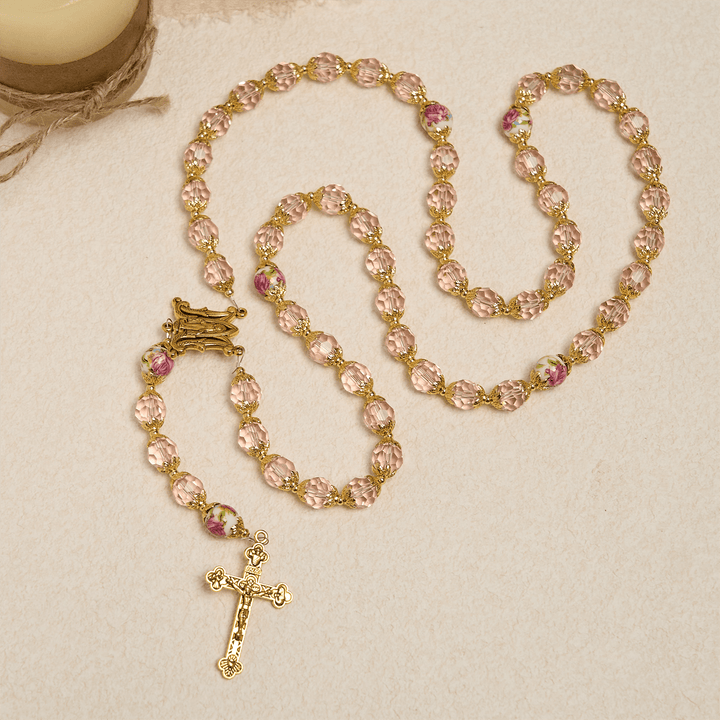Christianartworkshop Rosa Kristallperlen mit goldener Legierungskette, Kruzifix und Gebetsrosenkranz der Jungfrau Maria