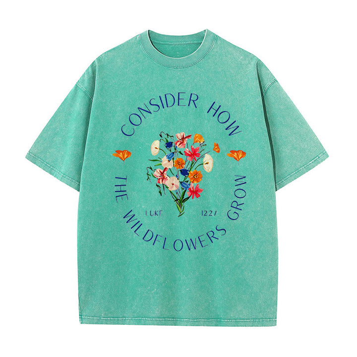 Christianartworkshop "Bedenke, wie die Wildblumen wachsen" Unisex gewaschenes T-Shirt - Grün - 5XL - image 9