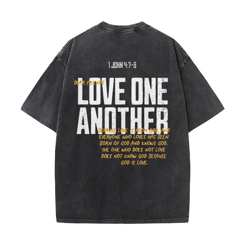 Christianartworkshop Unisex-T-Shirt mit Aufschrift „Love One Another“, gewaschen - Schwarz - 5XL - image 1