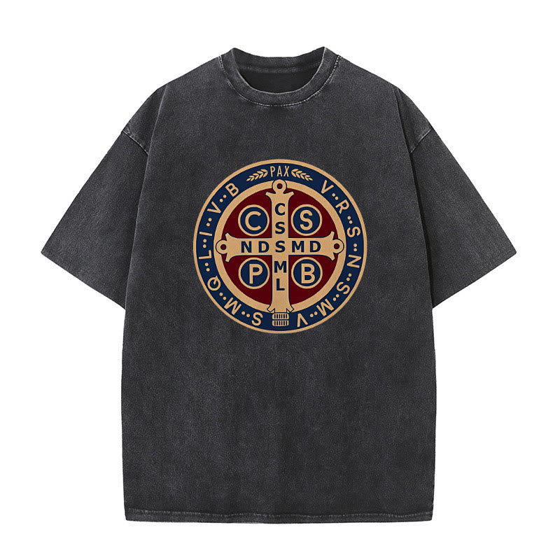 Christianartworkshop St. Benedikt-Medaille Heiliges Kreuz Unisex gewaschenes T-Shirt - Schwarz - 5XL - image 1