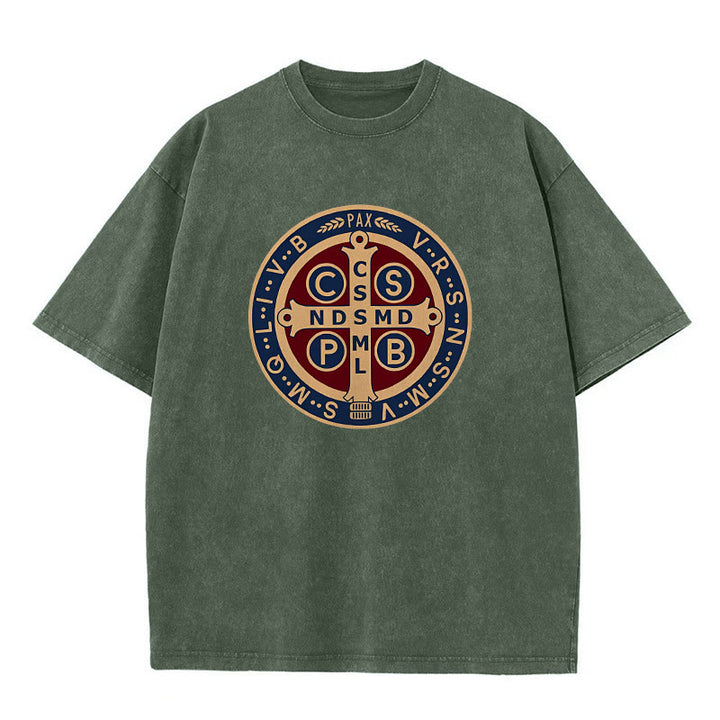 Christianartworkshop St. Benedikt-Medaille Heiliges Kreuz Unisex gewaschenes T-Shirt - Armeegrün - 5XL - image 4