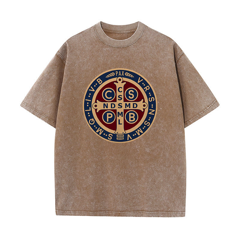 Christianartworkshop St. Benedikt-Medaille Heiliges Kreuz Unisex gewaschenes T-Shirt - Kaffee - 5XL - image 5