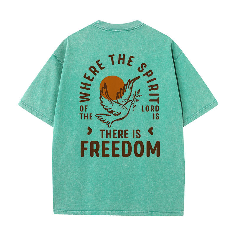 Christianartworkshop Unisex-T-Shirt mit Aufschrift „Geist des Herrn und Freiheit“, gewaschen - Grün - 5XL - image 1